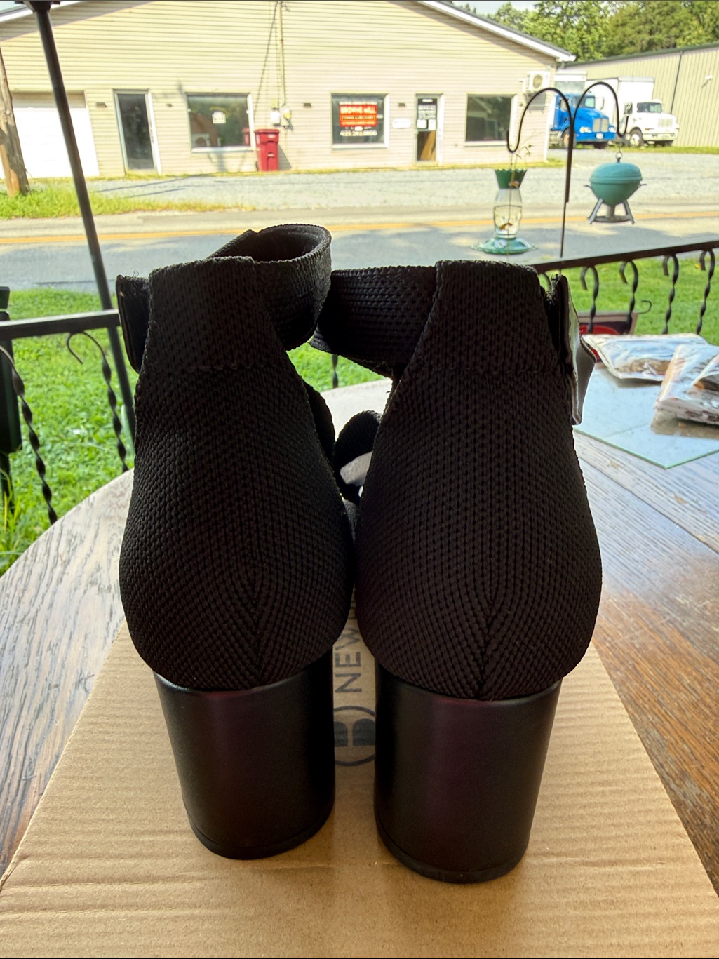 Nwt New Bella Women’s Size 9 Black Knit Block Heel 2.25” Sandals — image 5 of 6